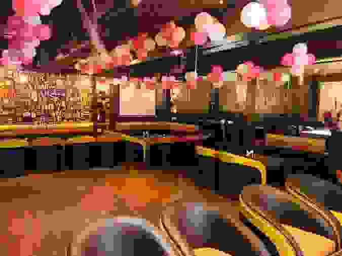 Al Qaza Lounge And Bar