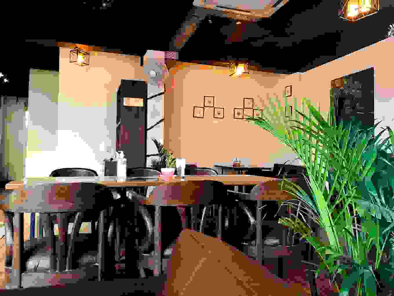 Chefsville Restaurant And Cafe