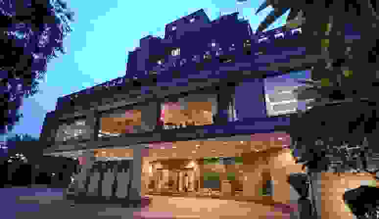 Jaypee Siddharth Hotel