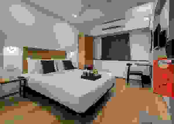 Oyo 13027 Flamingo Grand