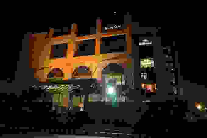 Seven Seas Banquet and Lawn