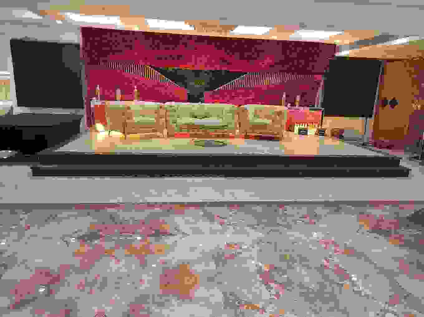 The Paradise Hotel And Banquet