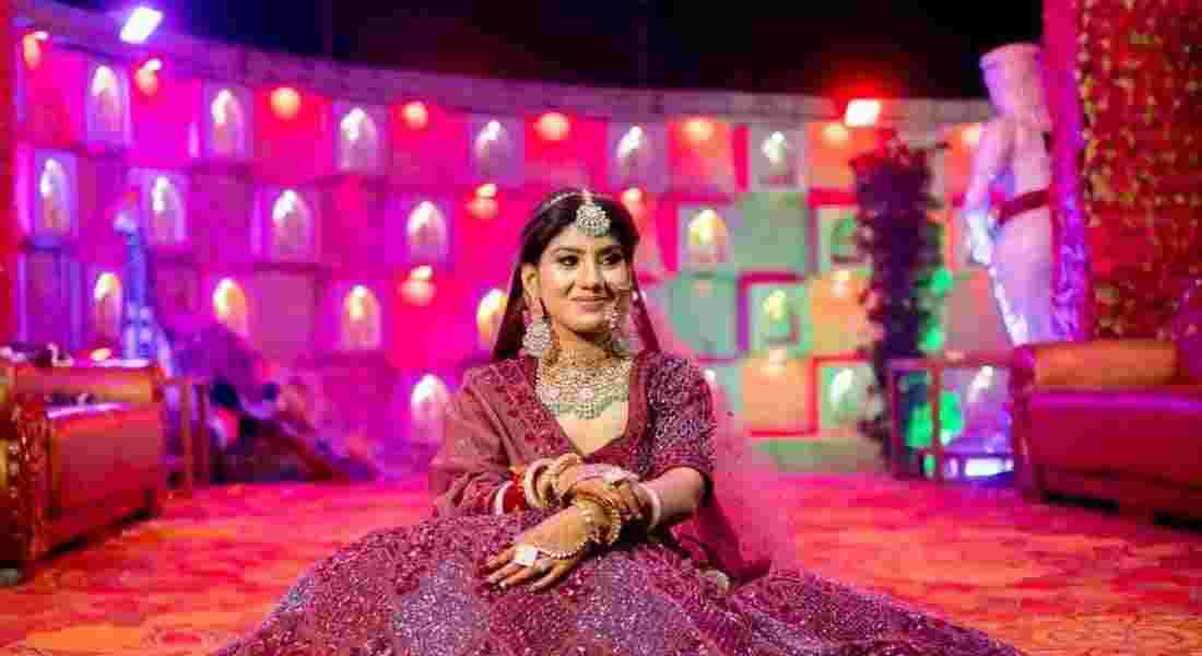 makeup artists in vikaspuri