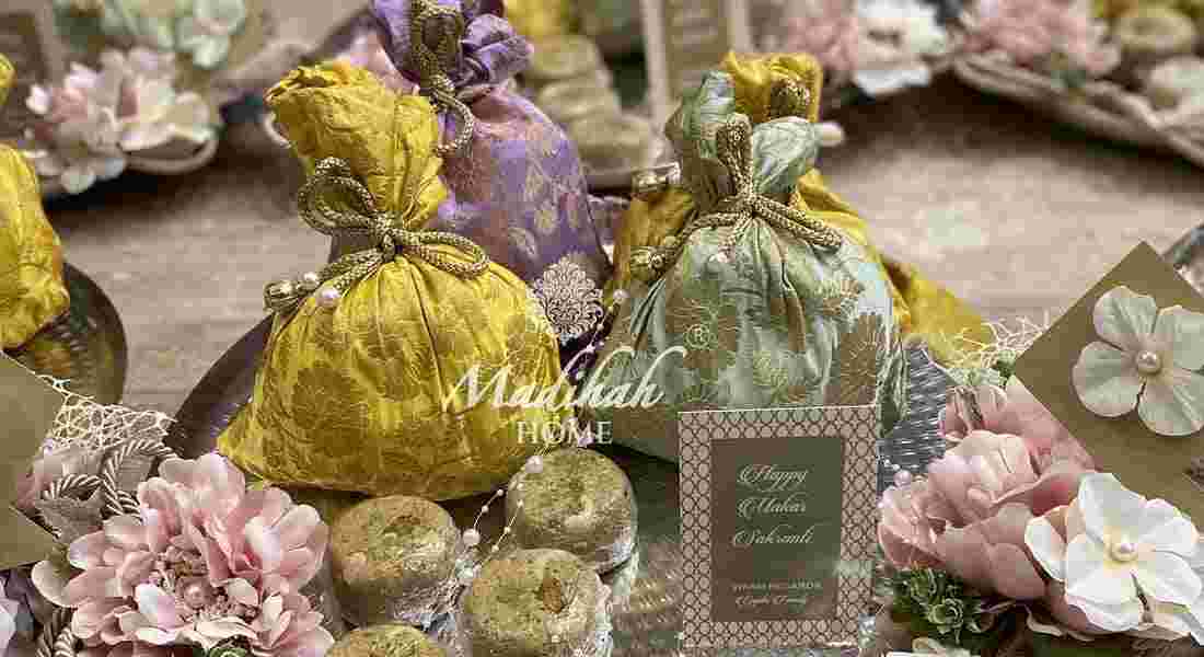 wedding invitation card in rajouri garden