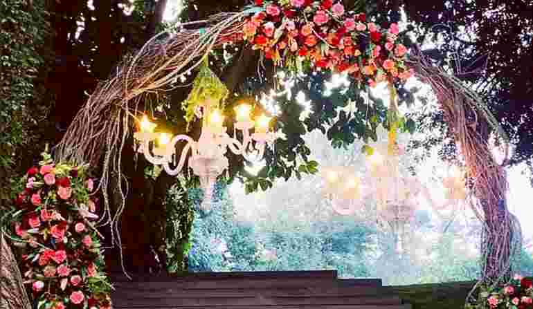 wedding decorators in mayur vihar