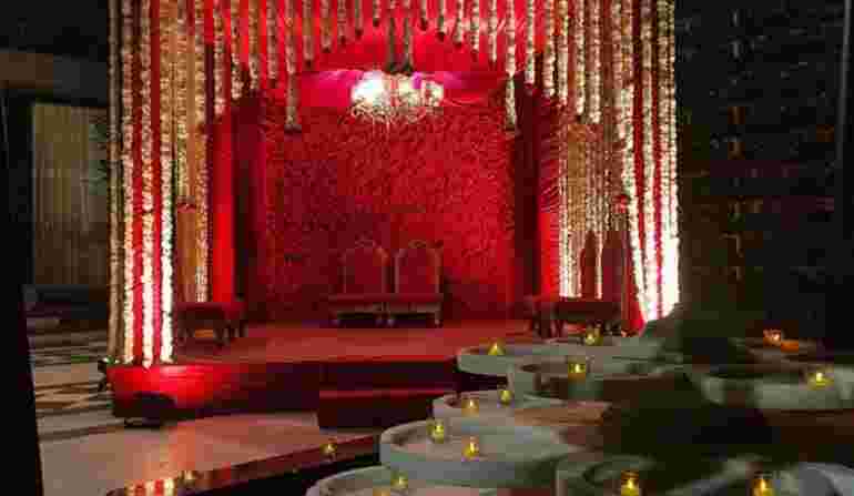 wedding decorators in vikaspuri