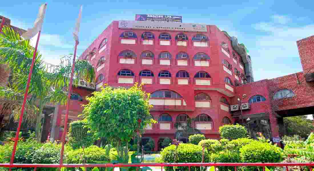 Chanson Grand Westend