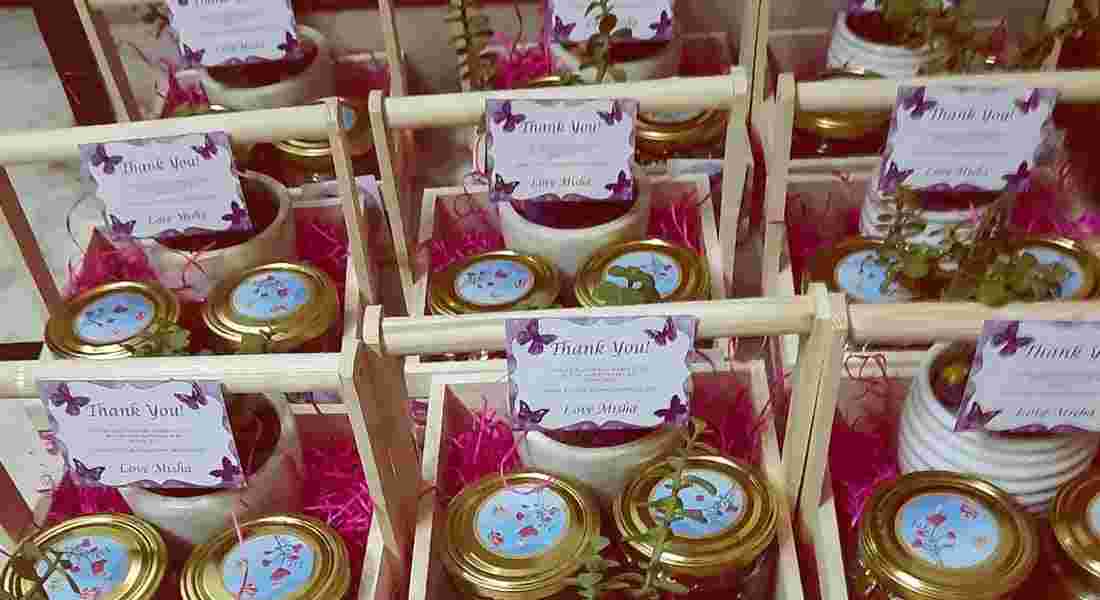 wedding invitation card in rajouri garden