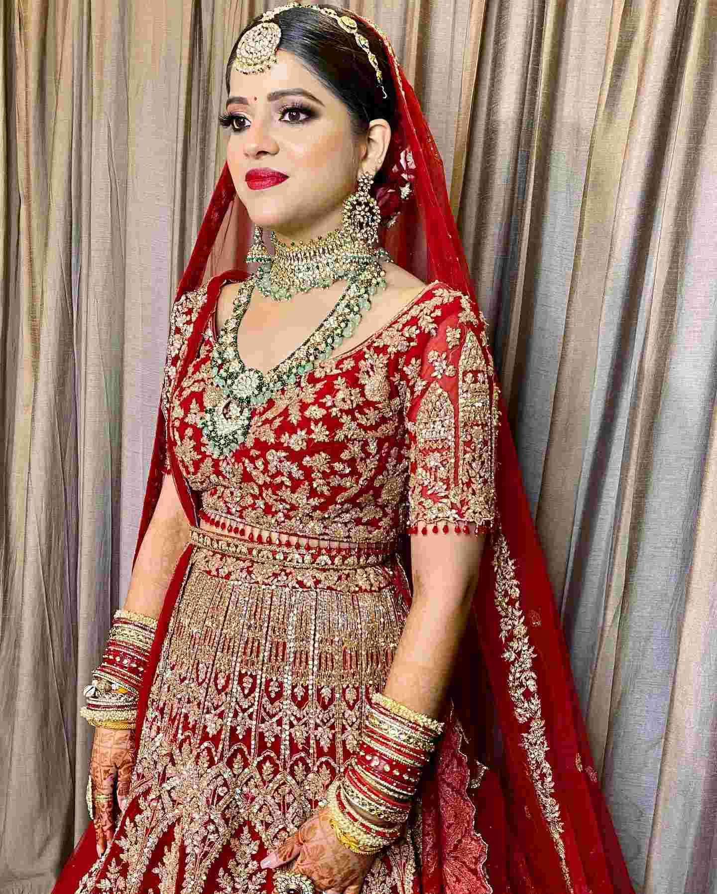 makeup artists in dwarka