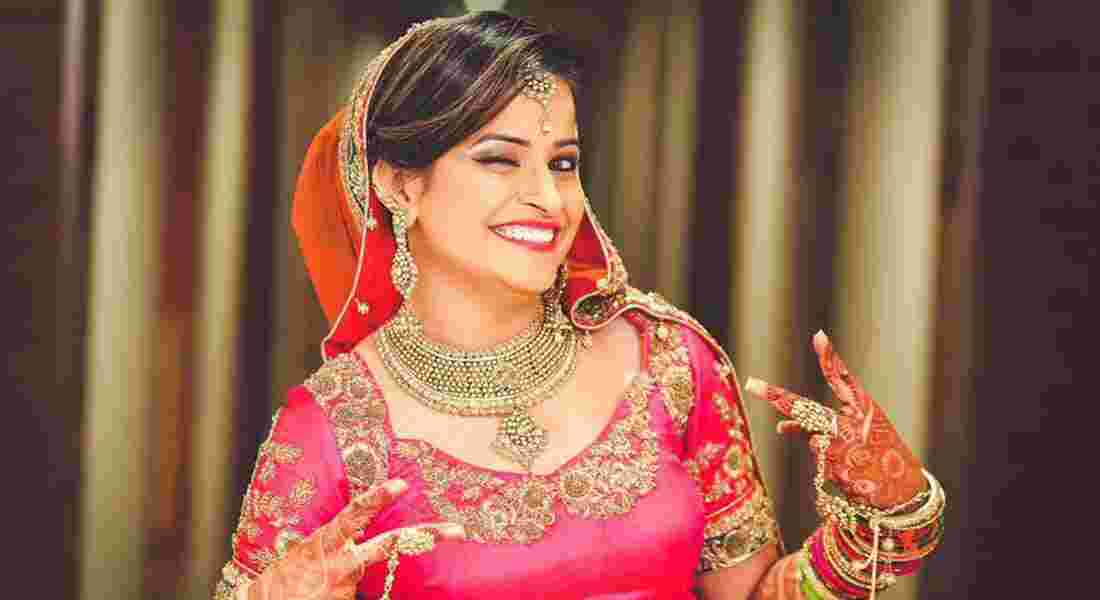 makeup artists in dwarka