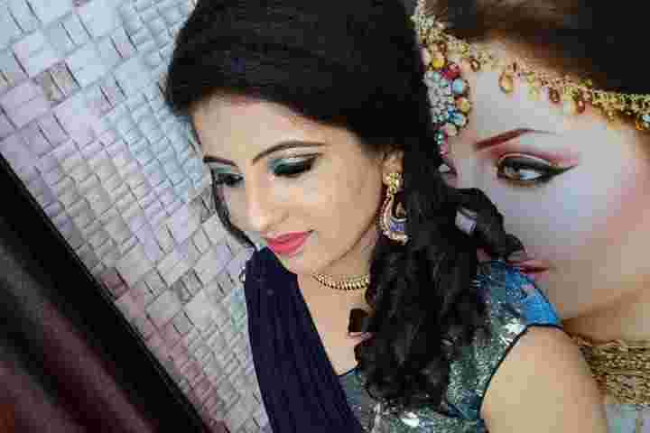 makeup artists in dwarka