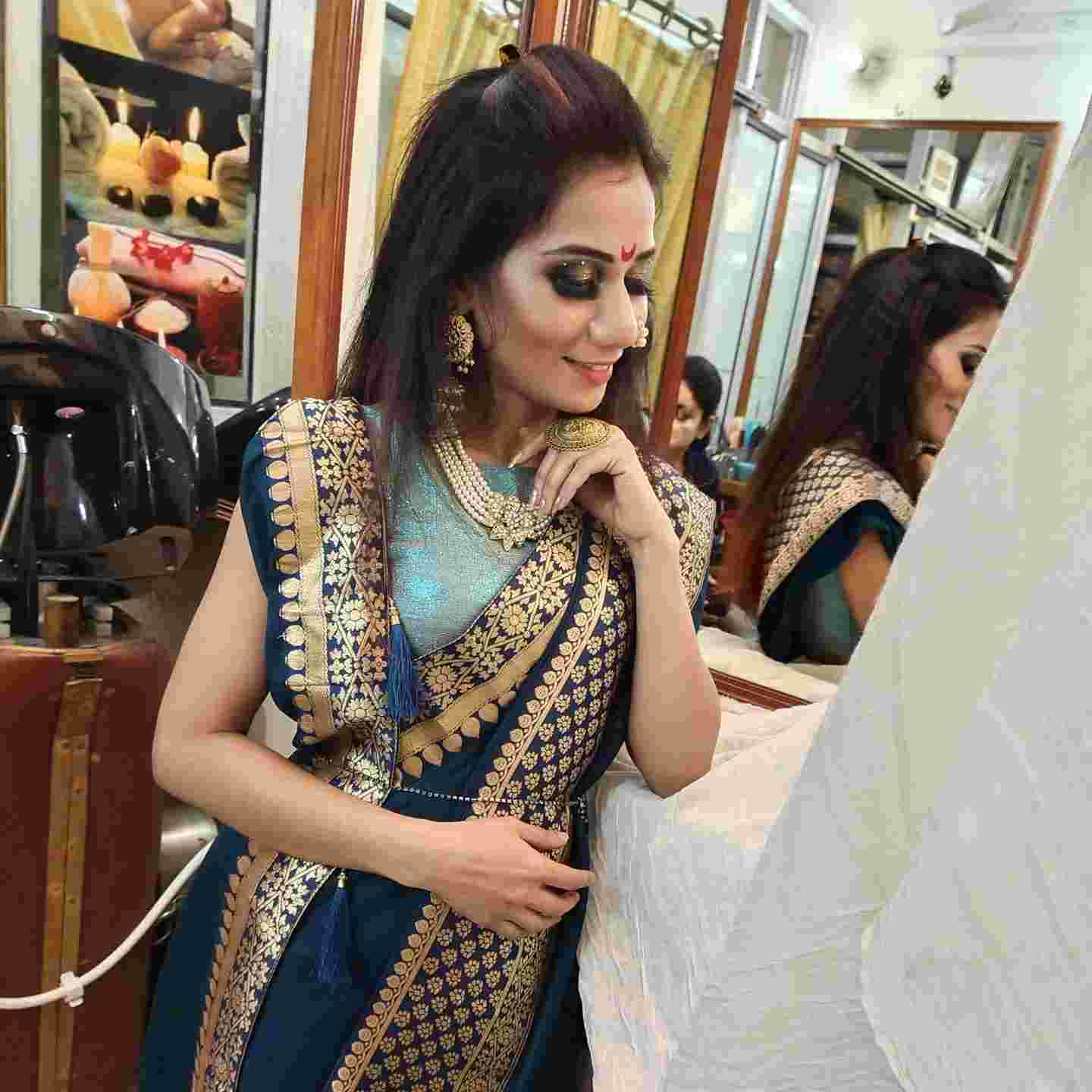 makeup artists in dwarka