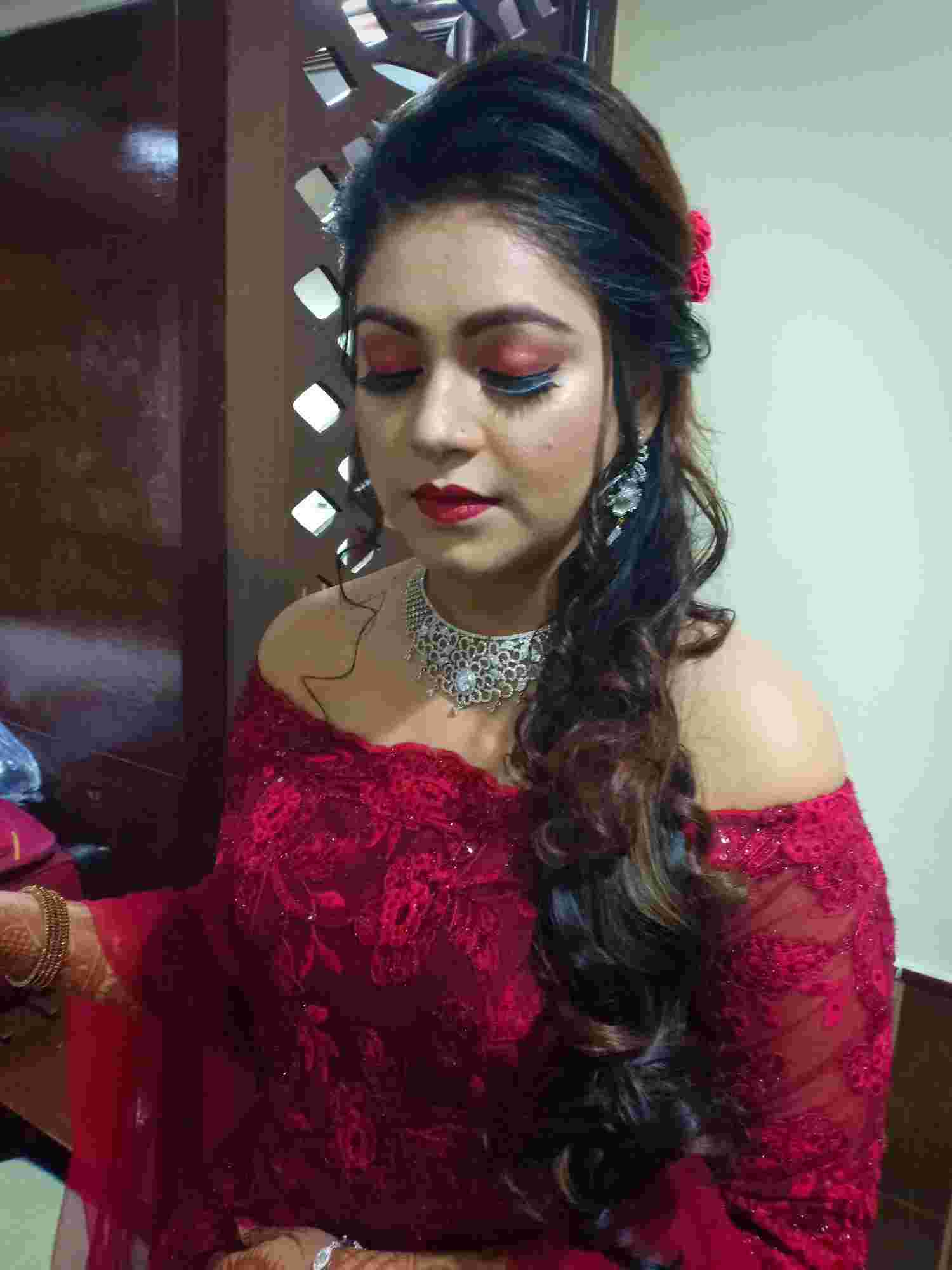 makeup artists in daryaganj