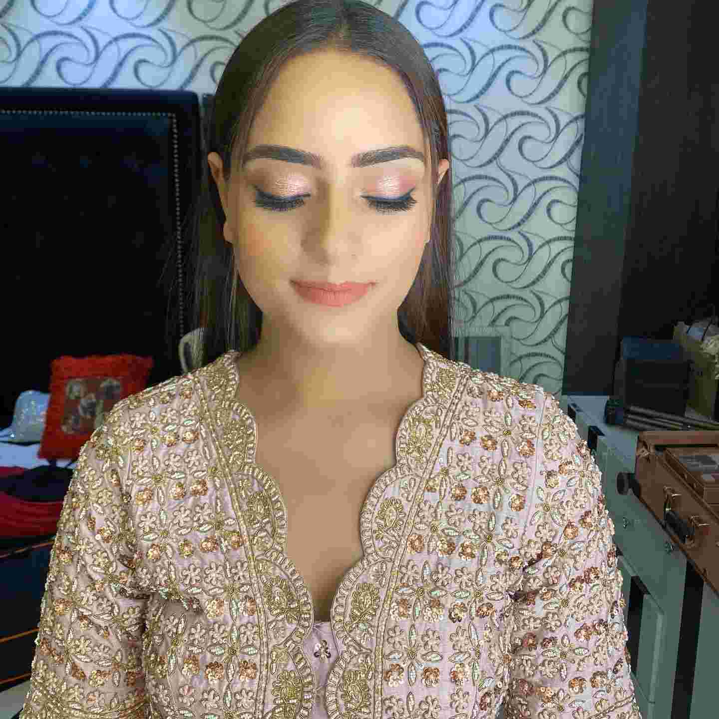 makeup artists in model town