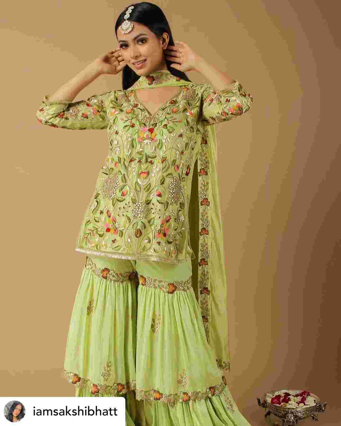 makeup artists in model town