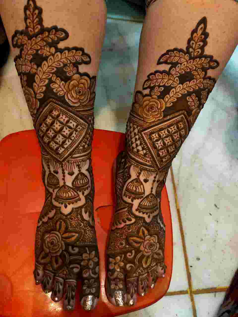 best mehendi artists in daryaganj