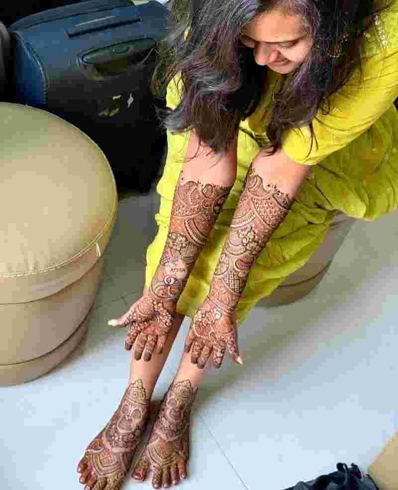 best mehendi artists in daryaganj