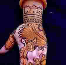 best mehendi artists in punjabi bagh