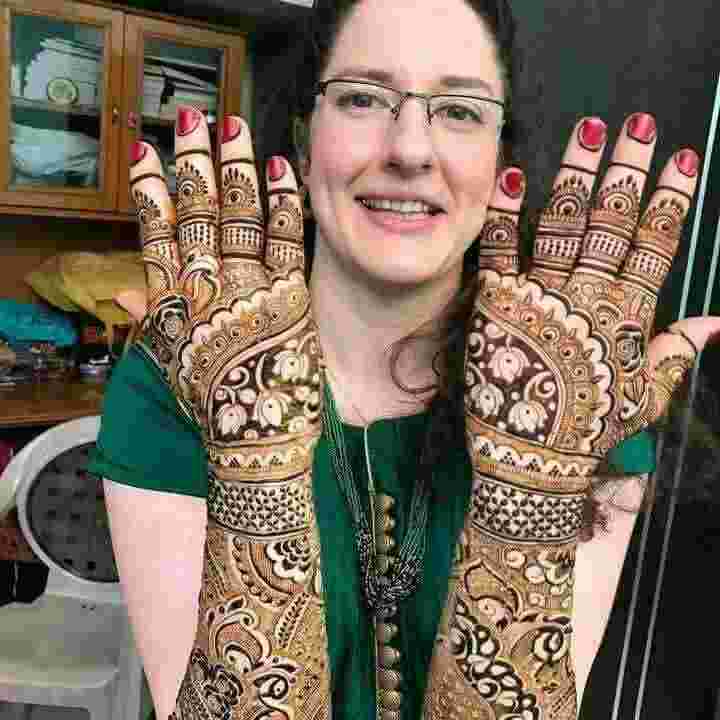 best mehendi artists in east of kailash