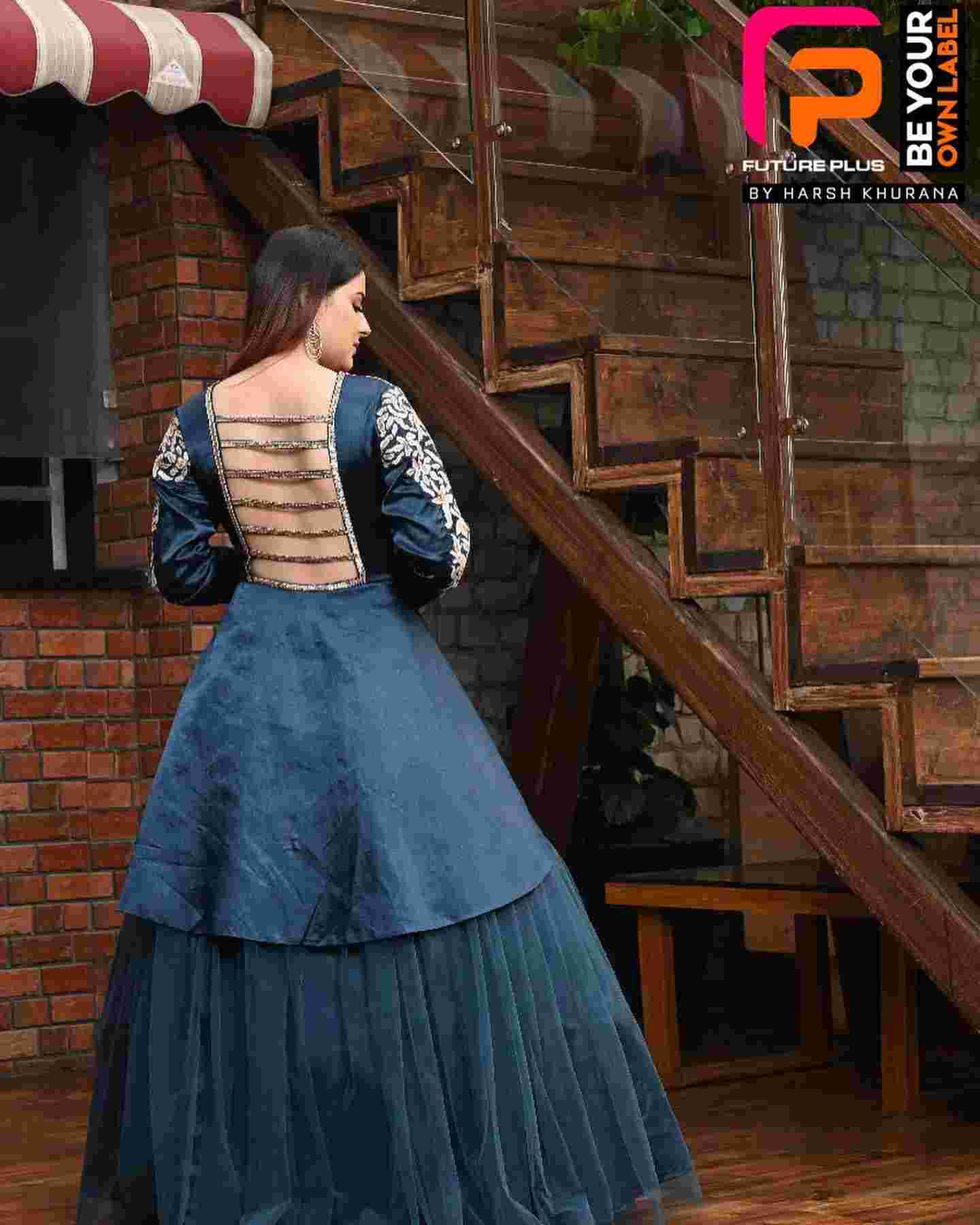 bridal outfits in vikaspuri