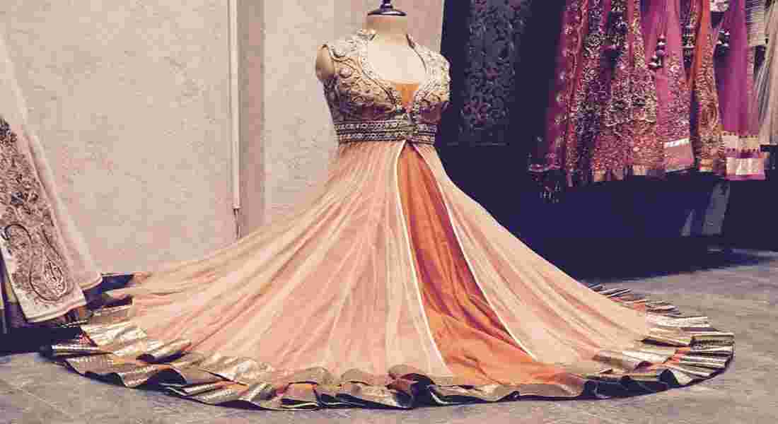 bridal outfits in vikaspuri