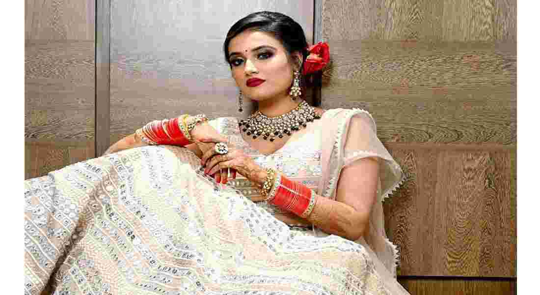 bridal outfits in vikaspuri