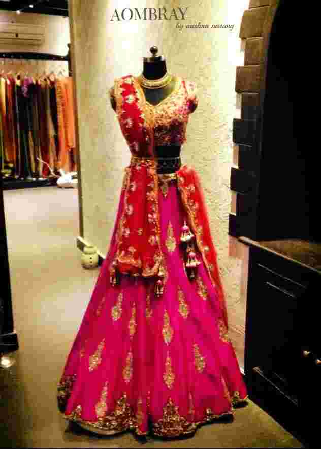 bridal outfits in vikaspuri