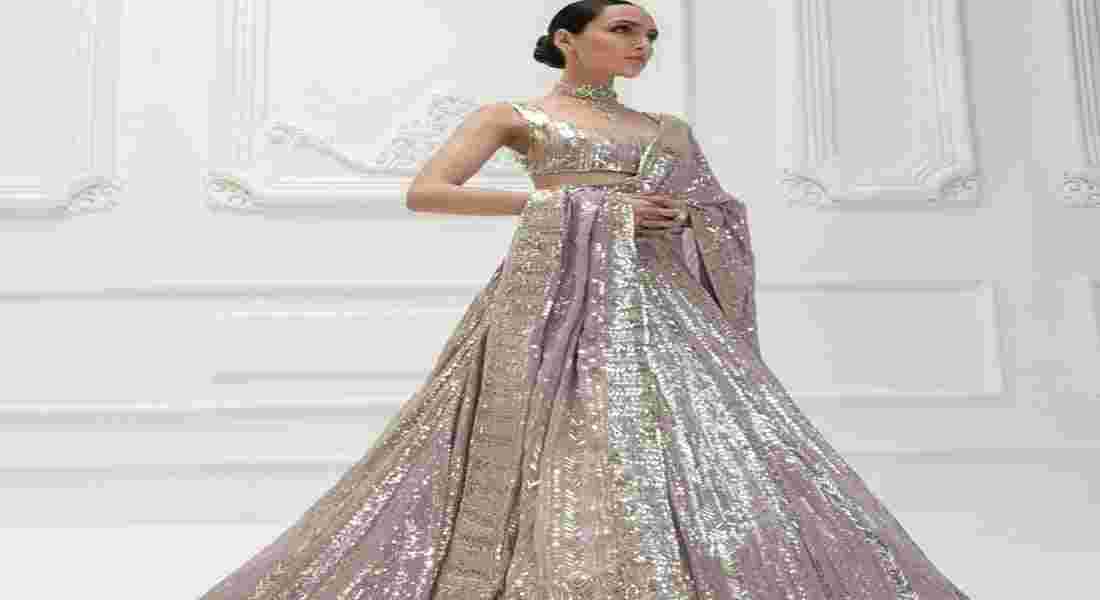 bridal outfits in dwarka