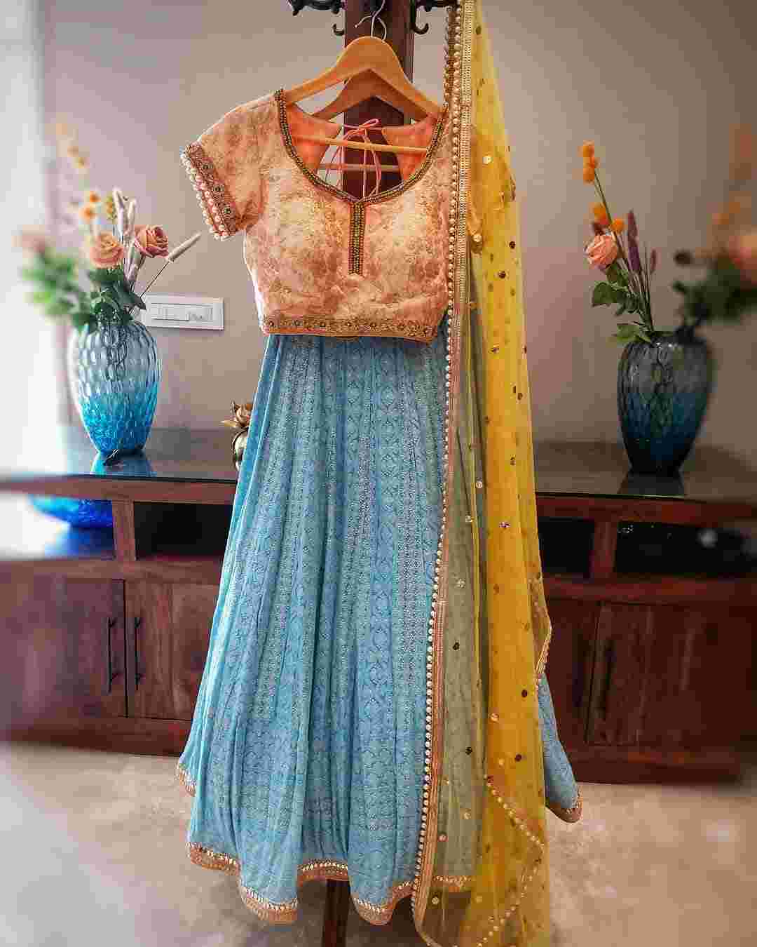 bridal outfits in punjabi bagh