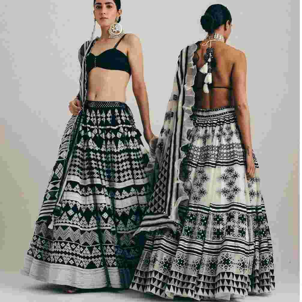 bridal outfits in dwarka