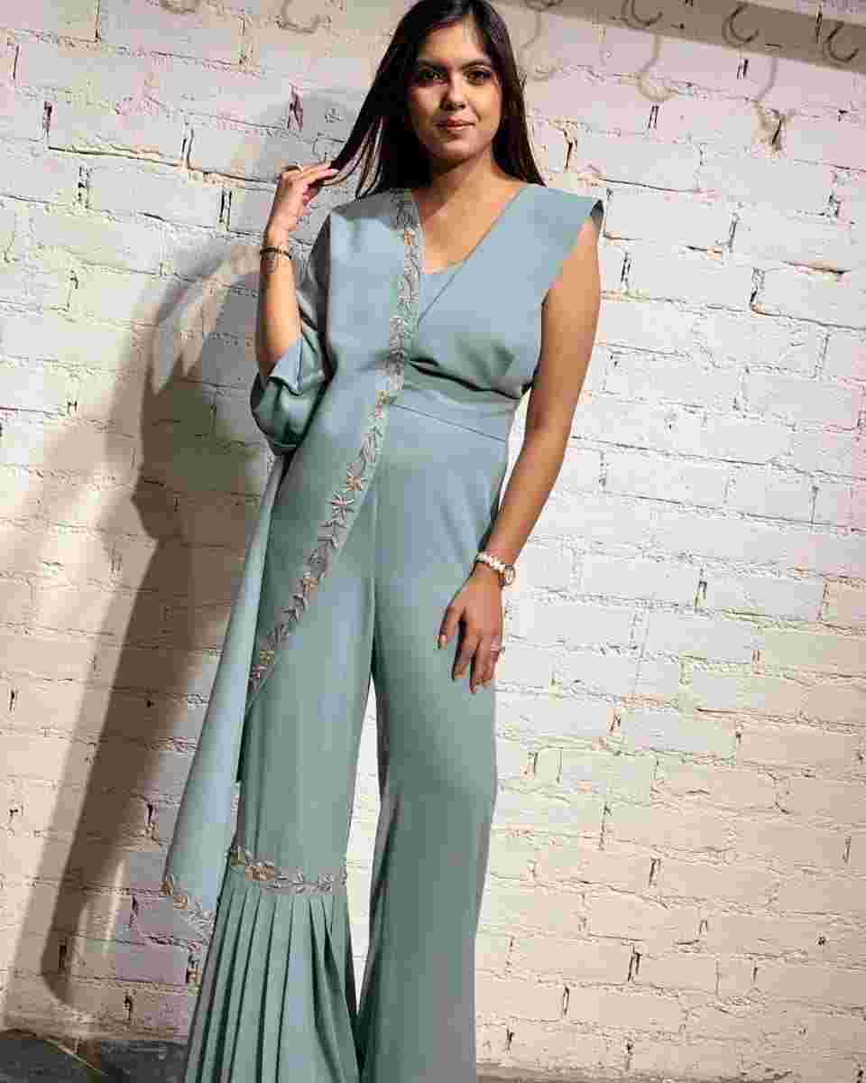 bridal outfits in punjabi bagh