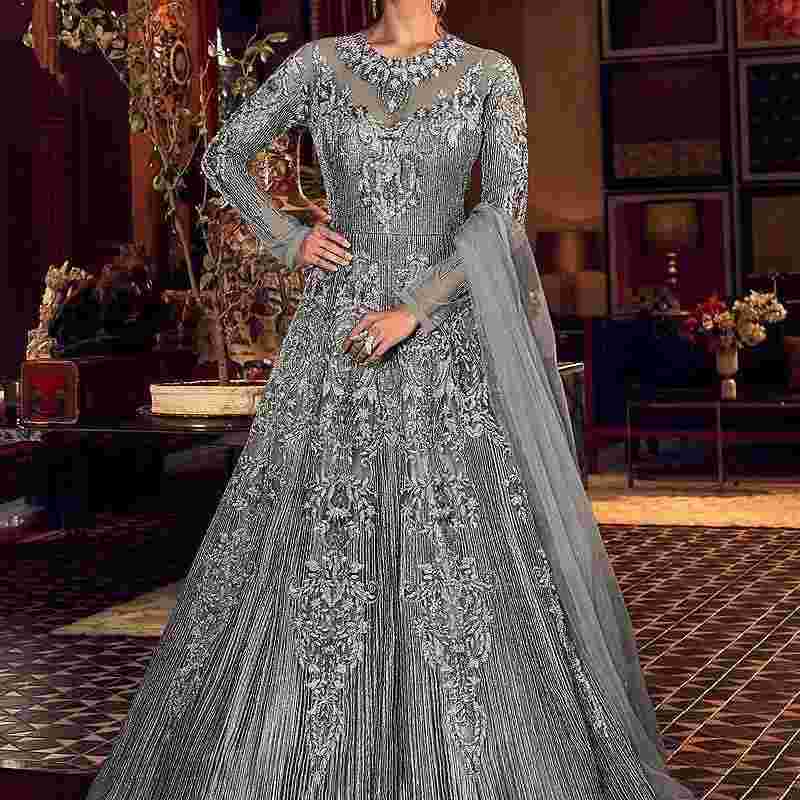 bridal outfits in dwarka