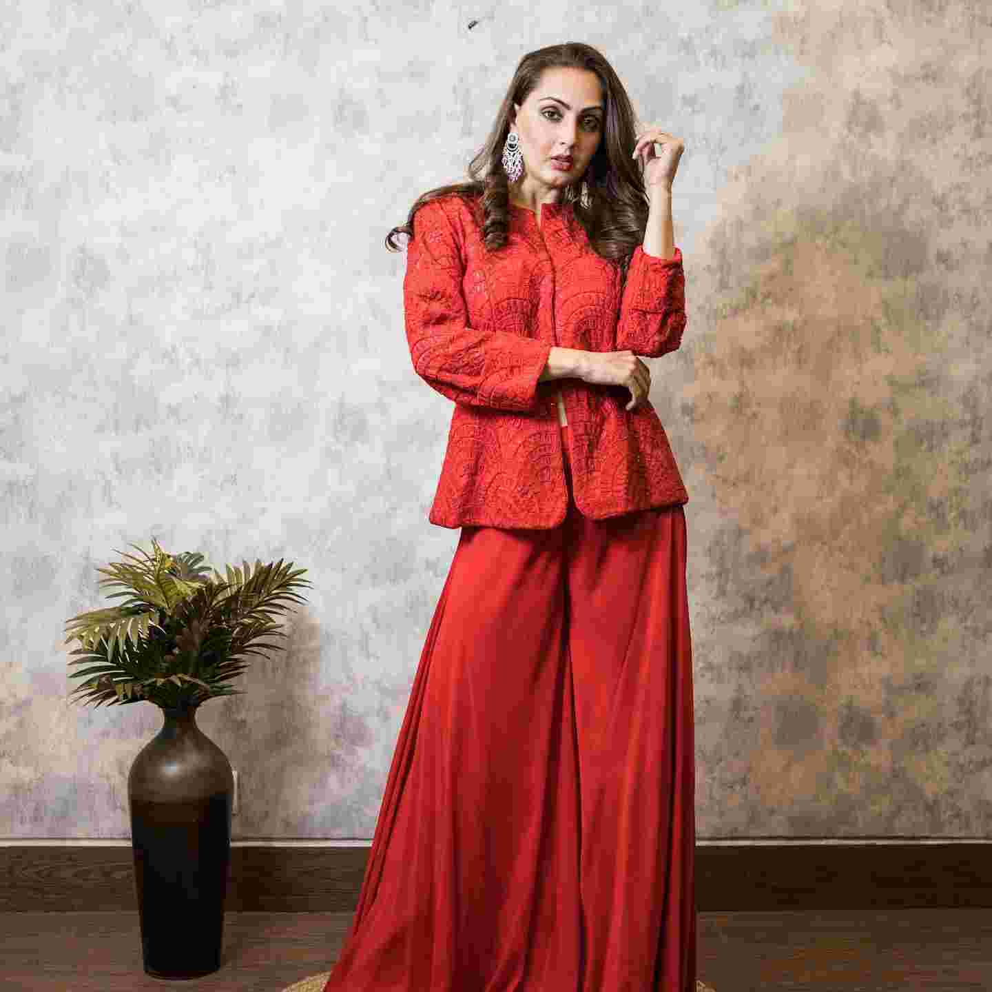 bridal outfits in punjabi bagh