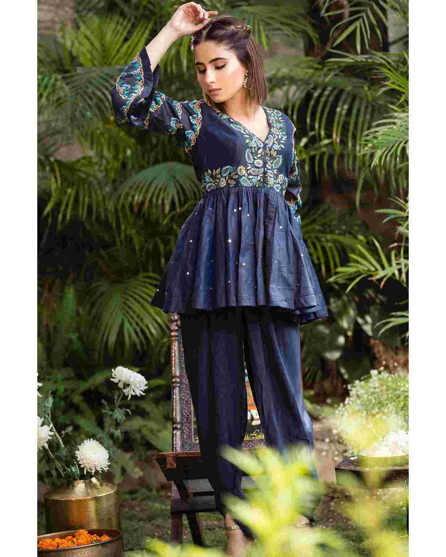 bridal outfits in pitampura