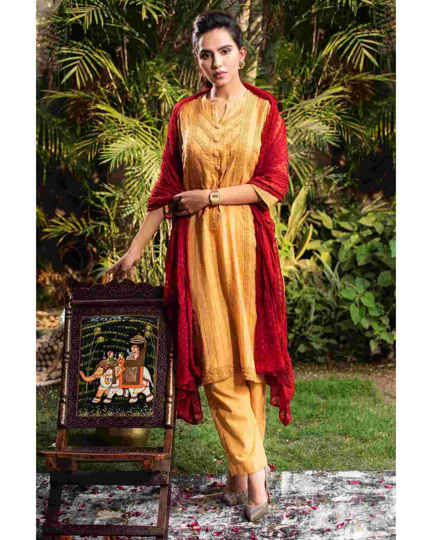 bridal outfits in pitampura