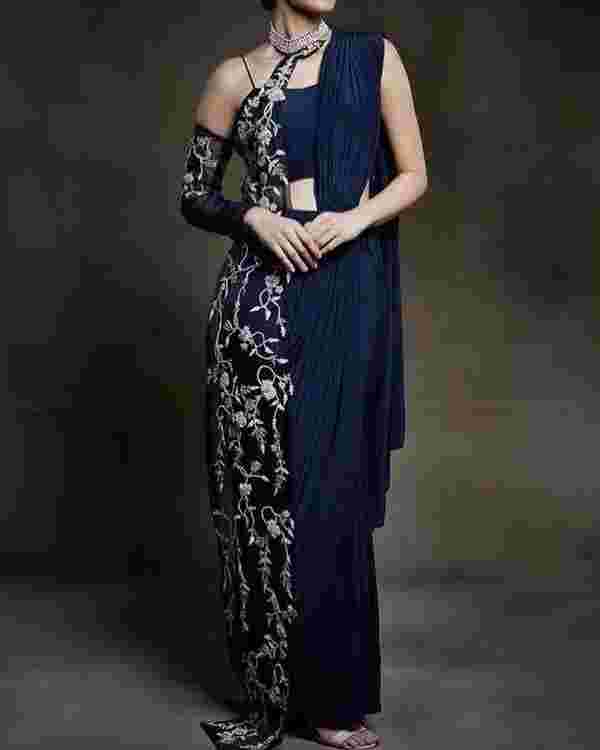 bridal outfits in north delhi