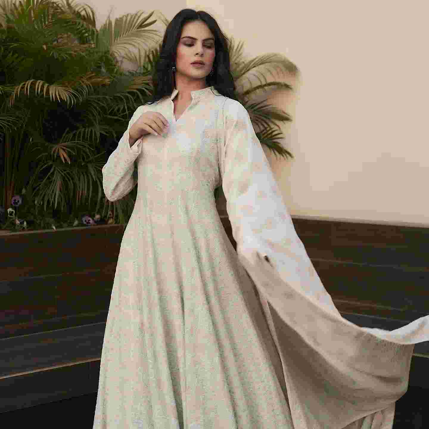 bridal outfits in south delhi