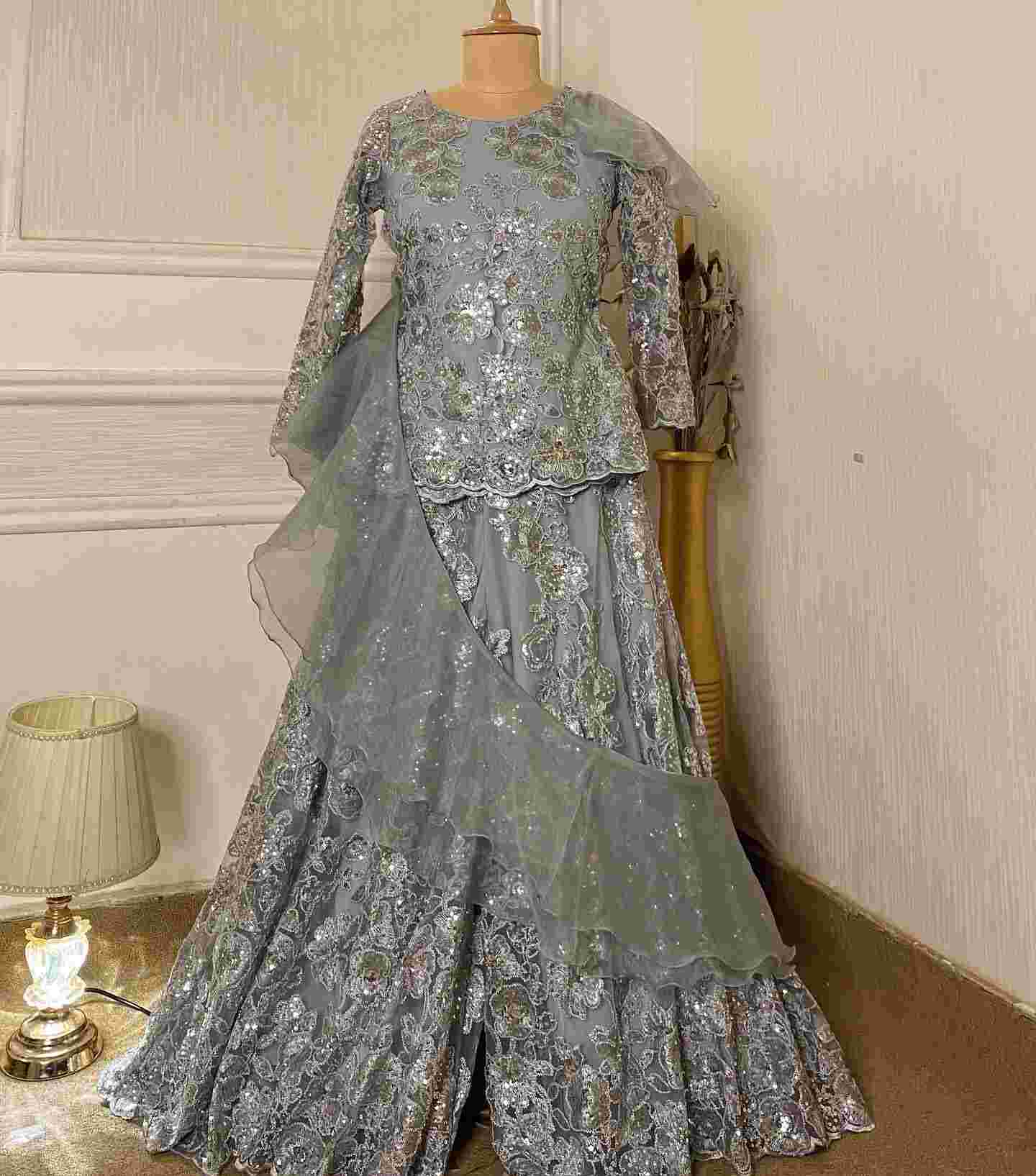 bridal outfits in west delhi