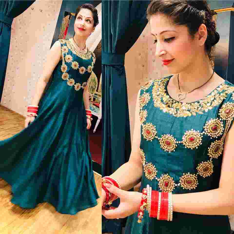 bridal outfits in north delhi