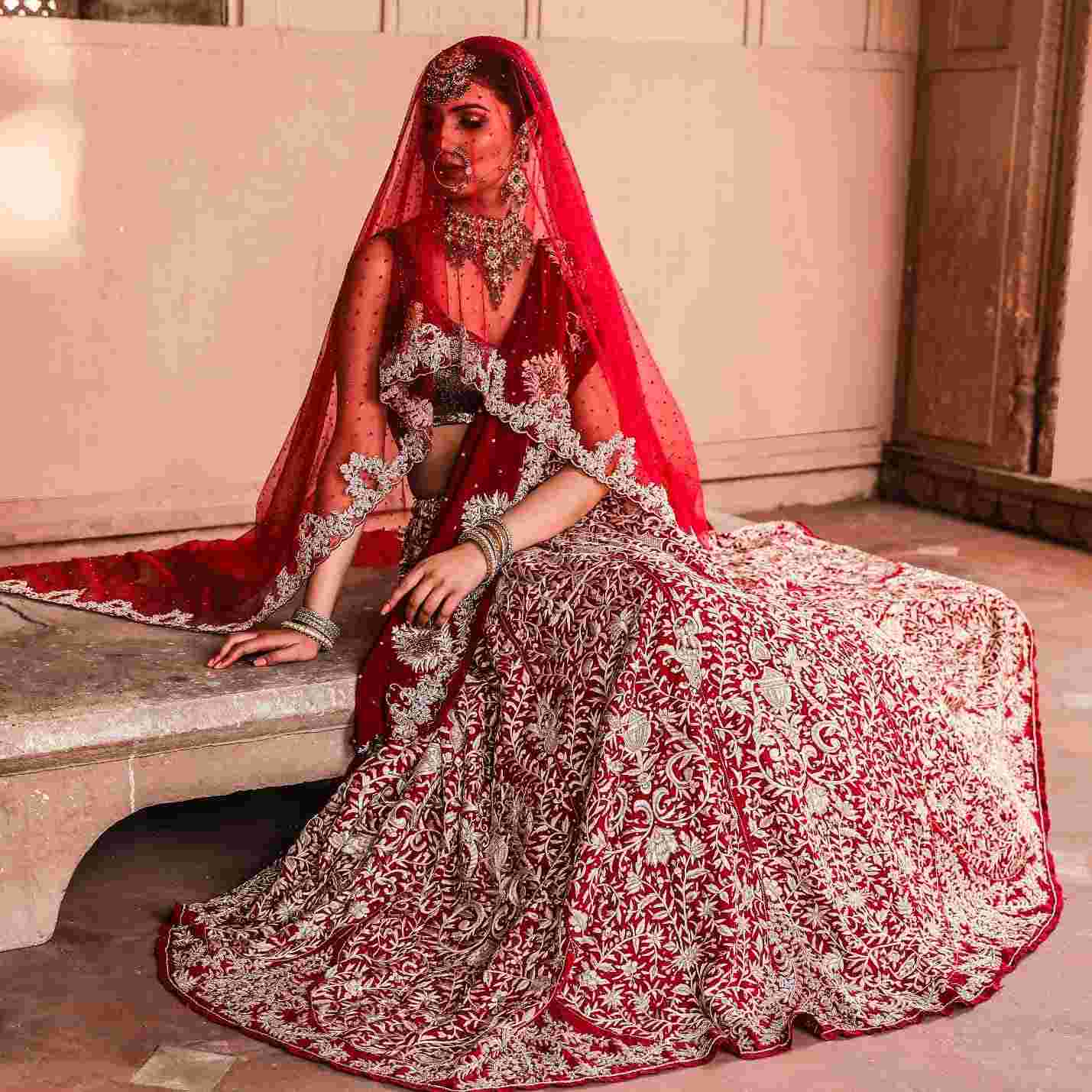 bridal outfits in south delhi