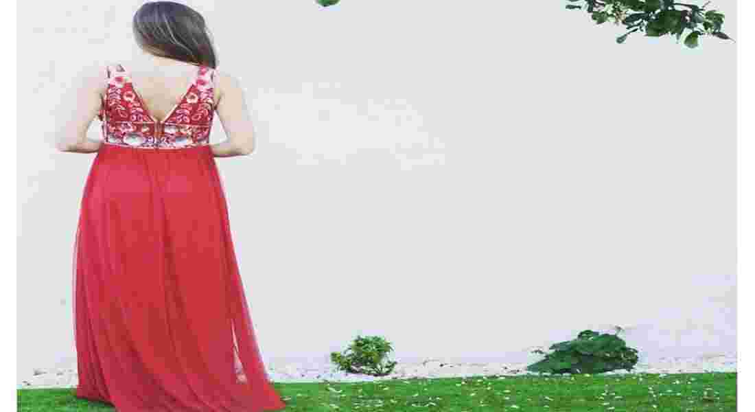 bridal outfits in east of kailash