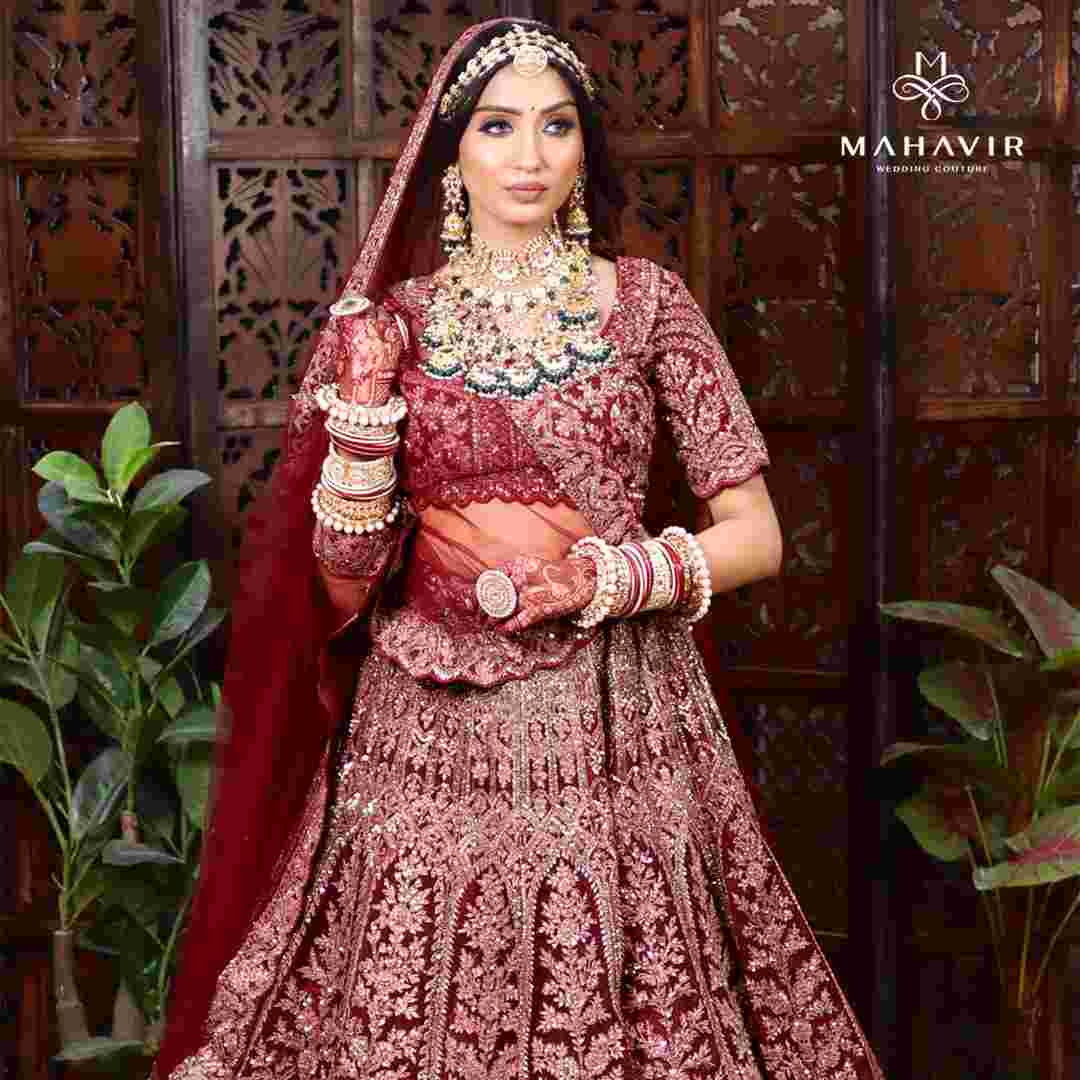 bridal outfits in daryaganj