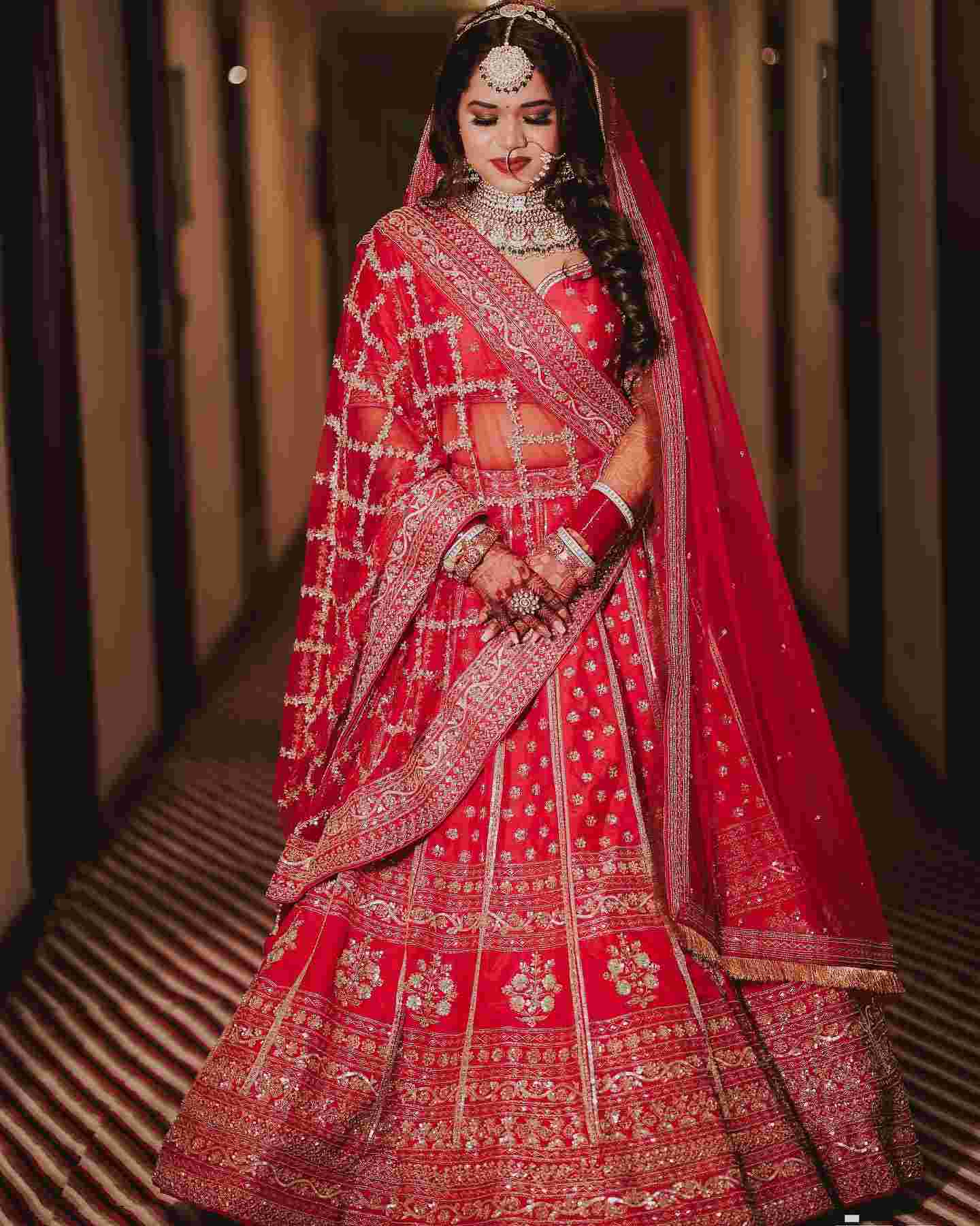 bridal outfits in daryaganj