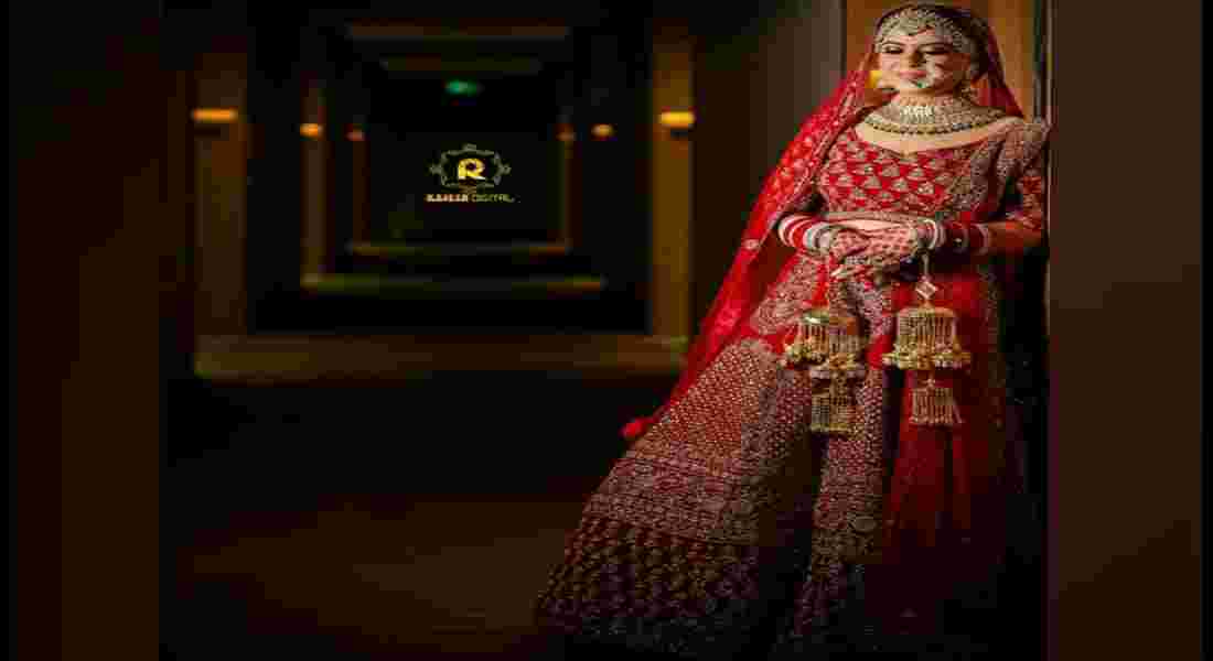 bridal outfits in daryaganj