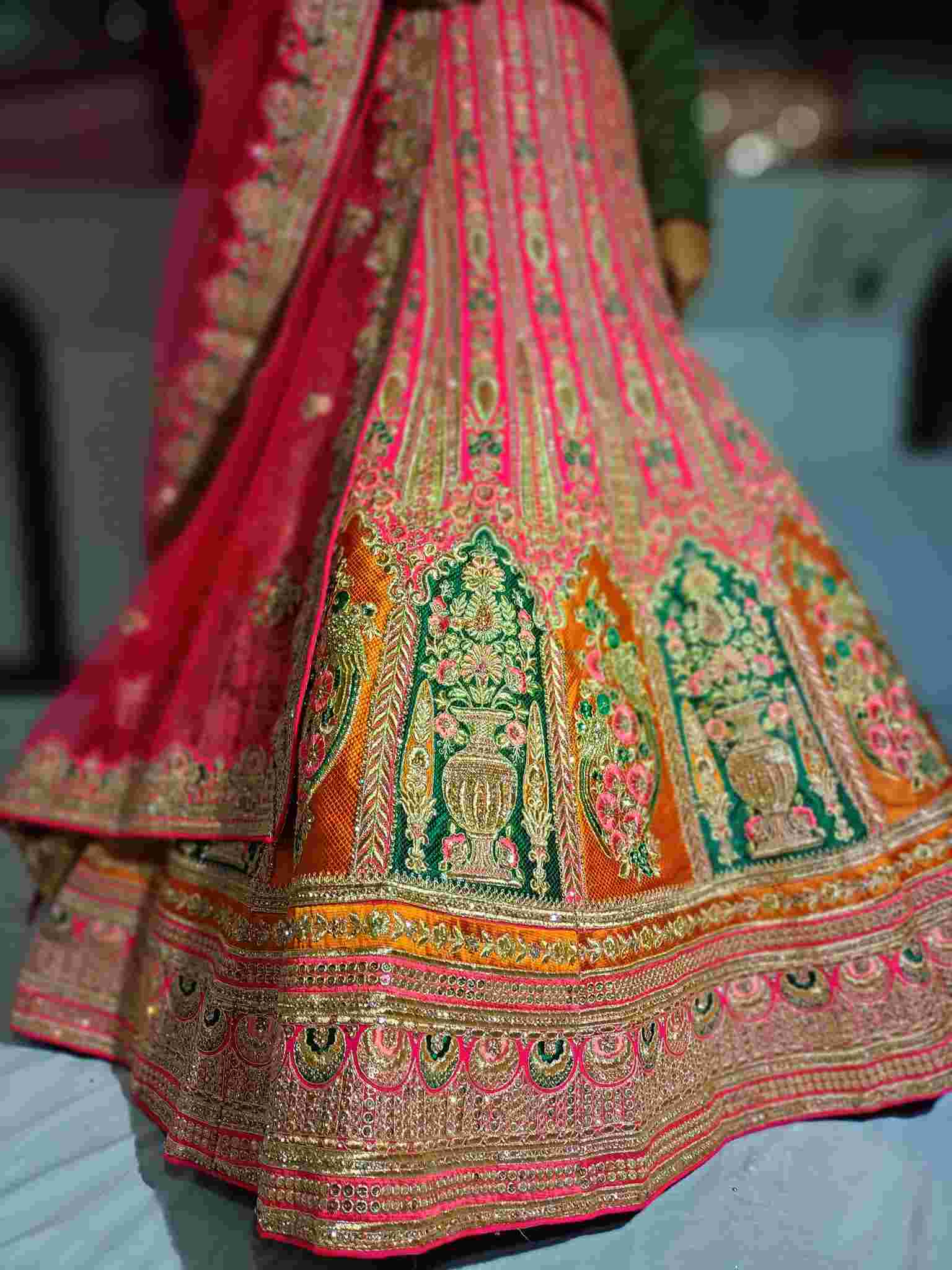 bridal outfits in daryaganj