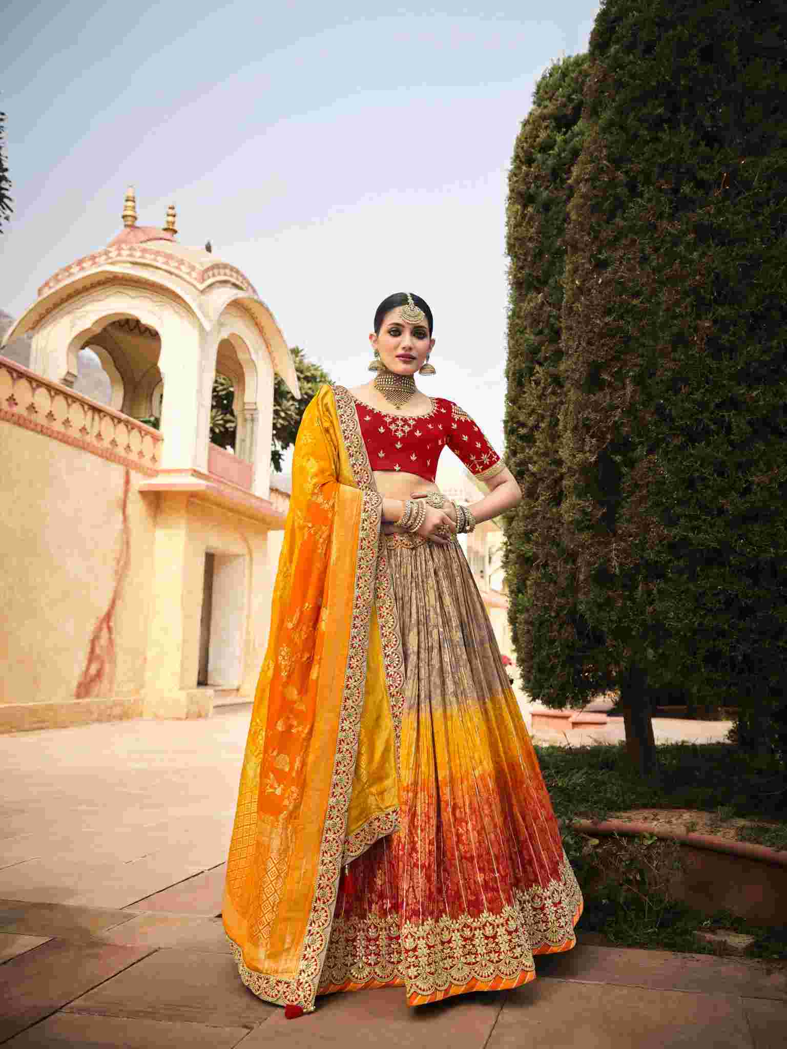 bridal outfits in delhi