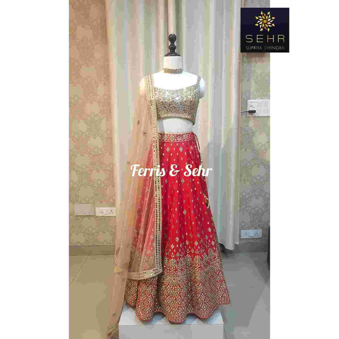 bridal outfits in delhi
