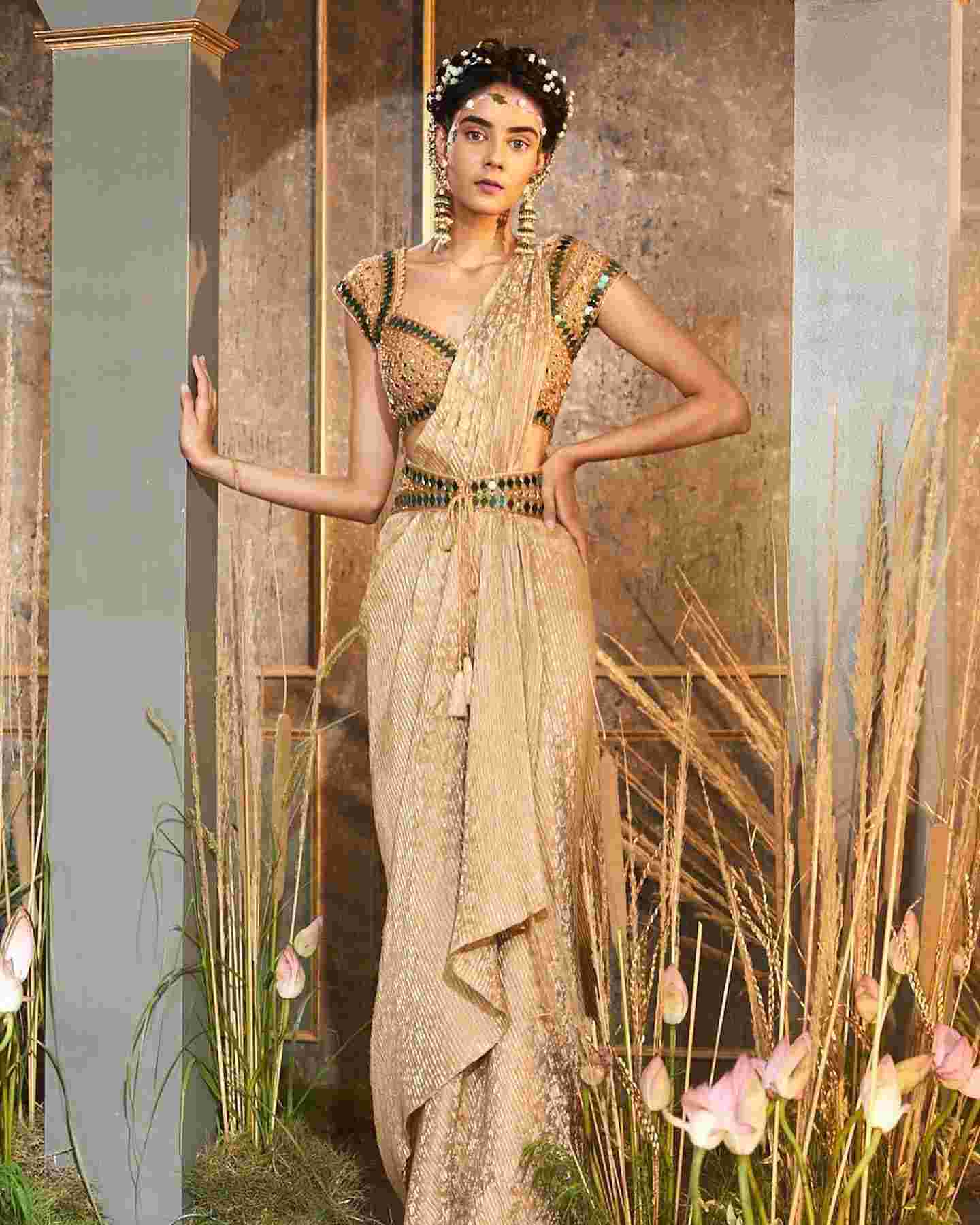 bridal outfits in delhi