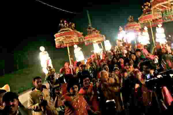 wedding band in model town