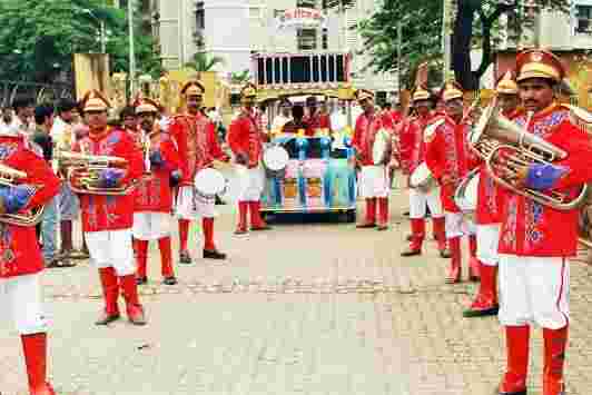 wedding band in model town